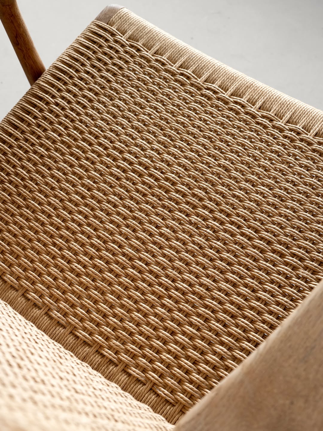 Hans Wegner CH25 Chair thumbnail 4